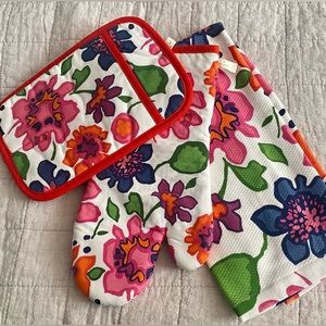 Brand New Kate Spade Floral Kitchen Set!